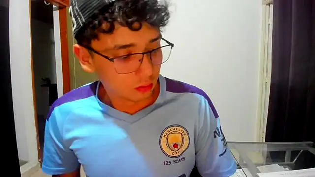 Snapshot of jacobs_shelby chatting on October 31, 2025, 11:22 pm jacobs shelby online show from October 31, 2025, 11:22 pm