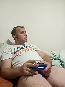 saladinbakiz online show from October 27, 2025, 10:11 pm