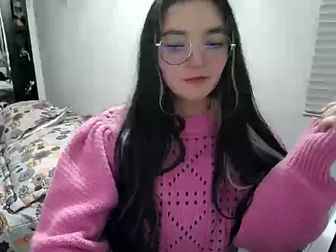 Snapshot of Came-II chatting on December 4, 2025, 12:09 am Came-II online show from December 4, 2025, 12:09 am