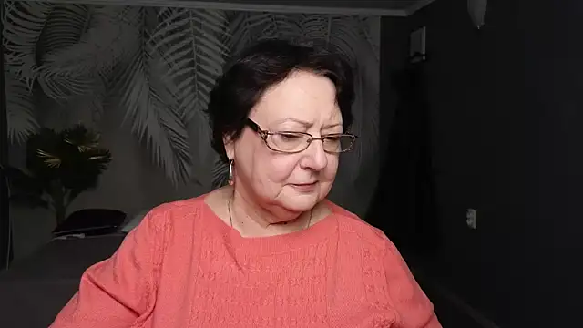 Margo Moll online show from November 27, 2025, 5:19 am