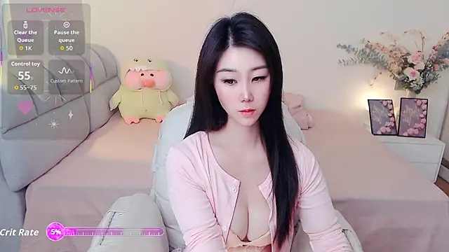 Snapshot of Tang--Tang chatting on September 10, 2025, 5:17 am Tang--Tang online show from September 10, 2025, 5:17 am