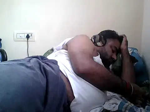 Snapshot of sree4143 chatting on September 11, 2025, 5:51 am sree4143 online show from September 11, 2025, 5:51 am