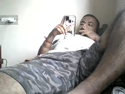 Snapshot of sree4143 chatting on November 30, 2025, 4:24 am sree4143 online show from November 30, 2025, 4:24 am