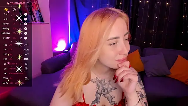 Snapshot of deboramoore chatting on July 19, 2026, 2:20 am deboramoore online show from July 19, 2026, 2:20 am