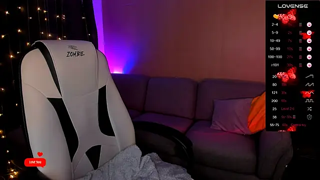 Snapshot of deboramoore chatting on November 27, 2025, 2:23 am deboramoore online show from November 27, 2025, 2:23 am