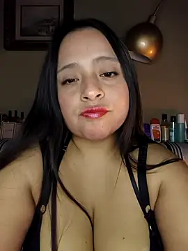 kathy9522 online show from June 9, 2026, 8:37 am