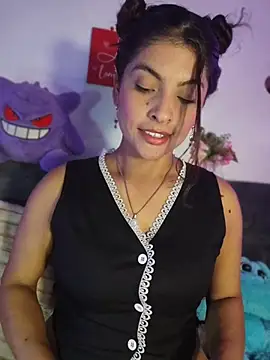 Fox Roxxan online show from April 6, 2026, 2:07 am