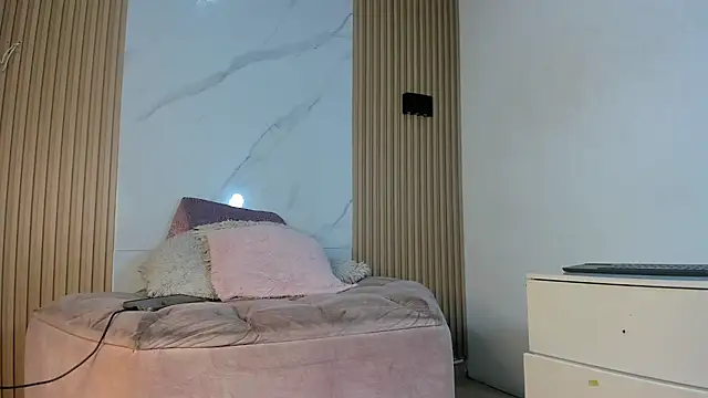 MISTER VENOM online show from October 3, 2025, 7:04 pm