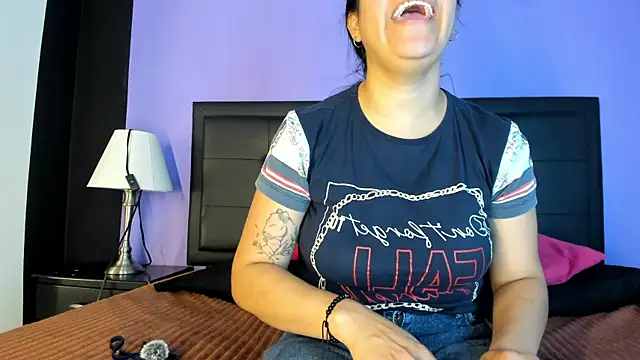 Snapshot of GreciaFox1 chatting on July 11, 2026, 1:33 pm GreciaFox1 online show from July 11, 2026, 1:33 pm
