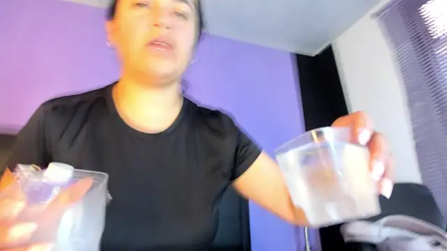 Snapshot of GreciaFox1 chatting on July 9, 2026, 2:27 pm GreciaFox1 online show from July 9, 2026, 2:27 pm