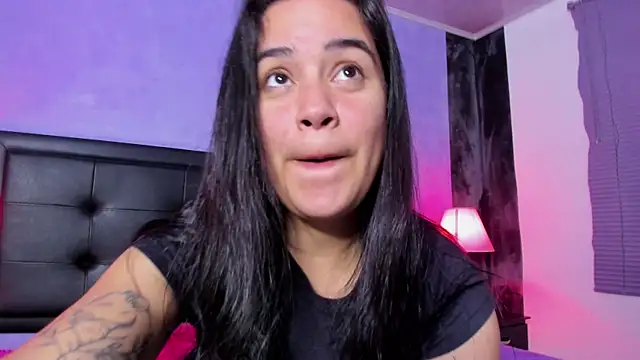 GreciaFox1 online show from February 9, 2026, 12:47 pm