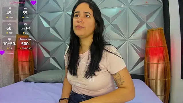 GreciaFox1 online show from January 14, 2026, 11:47 am