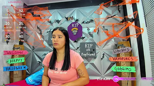 GreciaFox1 online show from October 18, 2025, 11:12 am