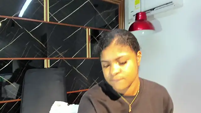 HannyThompson online show from April 26, 2026, 12:46 pm