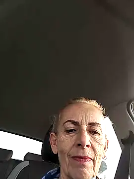 clarabell4 online show from February 9, 2026, 7:39 am