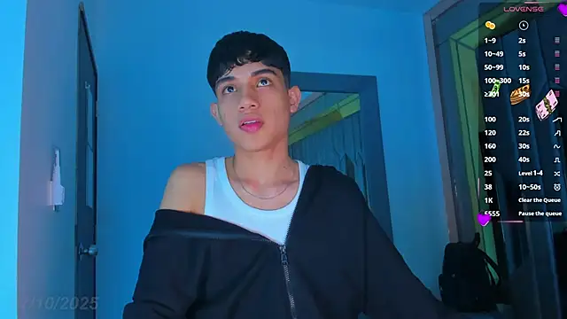 Snapshot of Sebax_Young chatting on October 28, 2025, 4:13 am Sebax Young online show from October 28, 2025, 4:13 am