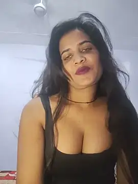 Snapshot of cute_radhikaa chatting on June 12, 2026, 11:08 am cute radhikaa online show from June 12, 2026, 11:08 am