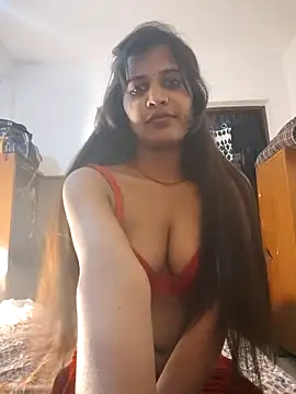 cute radhikaa online show from October 21, 2025, 12:00 am
