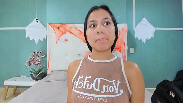 ania gomez online show from October 24, 2025, 1:10 pm