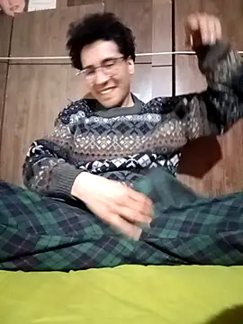 Snapshot of LecheDeSoya666 chatting on September 14, 2025, 3:18 am LecheDeSoya666 online show from September 14, 2025, 3:18 am