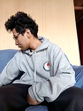 Snapshot of LecheDeSoya666 chatting on November 12, 2025, 1:48 pm LecheDeSoya666 online show from November 12, 2025, 1:48 pm