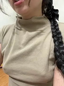 Snapshot of LinYi_Office chatting on December 1, 2025, 10:21 pm LinYi Office online show from December 1, 2025, 10:21 pm