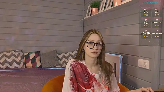 Vikki wyye online show from October 14, 2025, 6:47 am