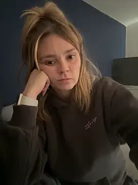 Snapshot of Star-36 chatting on October 26, 2025, 11:43 am Star-36 online show from October 26, 2025, 11:43 am