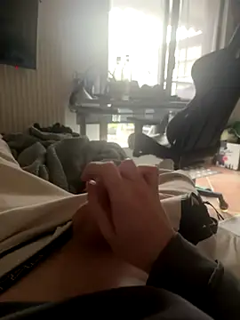 Djibi77 online show from October 27, 2025, 11:33 am