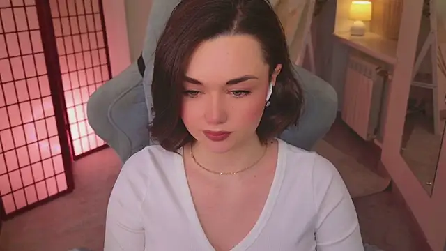 AvaFlower online show from February 17, 2026, 2:36 pm