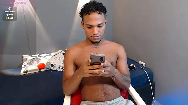 Snapshot of mateonick40 chatting on March 29, 2026, 5:31 am mateonick40 online show from March 29, 2026, 5:31 am