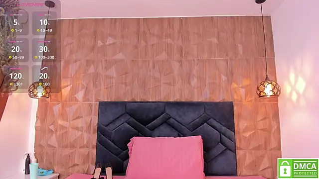 Gia Scott online show from December 1, 2025, 8:21 pm