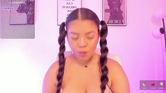 Snapshot of LizzyPonce chatting on February 4, 2026, 7:03 am LizzyPonce online show from February 4, 2026, 7:03 am