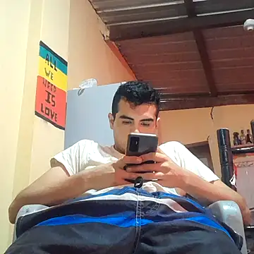 Ortiz3404 online show from May 7, 2026, 6:22 pm