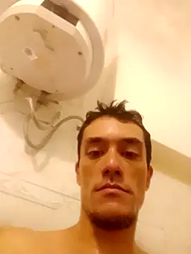 Adrian6986 online show from November 7, 2025, 10:13 pm