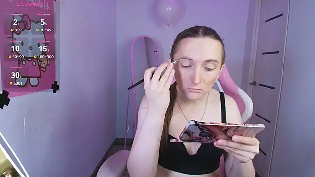 Snapshot of Vi_Luxy chatting on February 28, 2026, 1:49 am Vi Luxy online show from February 28, 2026, 1:49 am