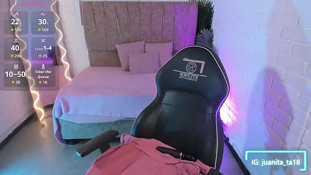 Snapshot of juanita_tay chatting on November 26, 2025, 11:43 am juanita tay online show from November 26, 2025, 11:43 am