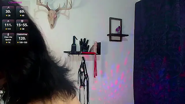 Snapshot of DakariaHills_ chatting on April 28, 2026, 7:46 am DakariaHills online show from April 28, 2026, 7:46 am