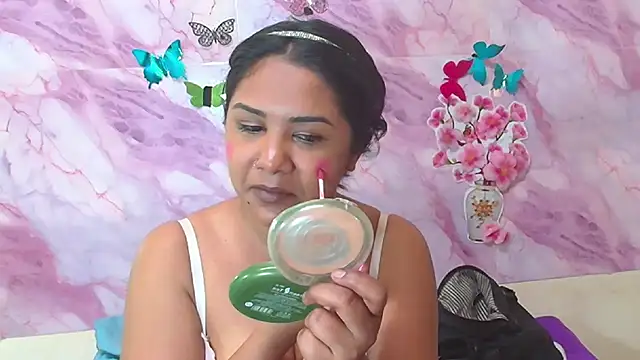 Snapshot of IndiaSexyStripper4u chatting on November 27, 2025, 6:30 pm IndiaSexyStripper4u online show from November 27, 2025, 6:30 pm