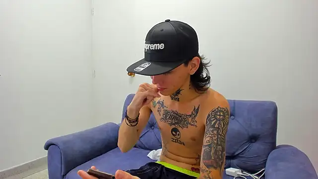 StraightBoy Nick online show from March 10, 2026, 5:33 am