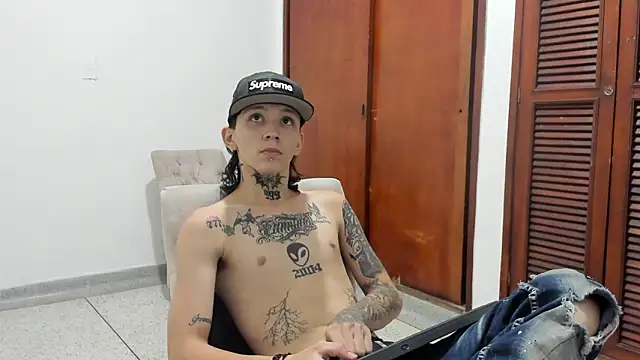 StraightBoy Nick online show from March 15, 2026, 5:58 am