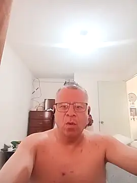 cuntico online show from April 21, 2026, 6:14 pm