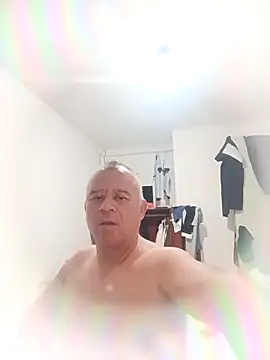 cuntico online show from October 6, 2025, 12:23 am