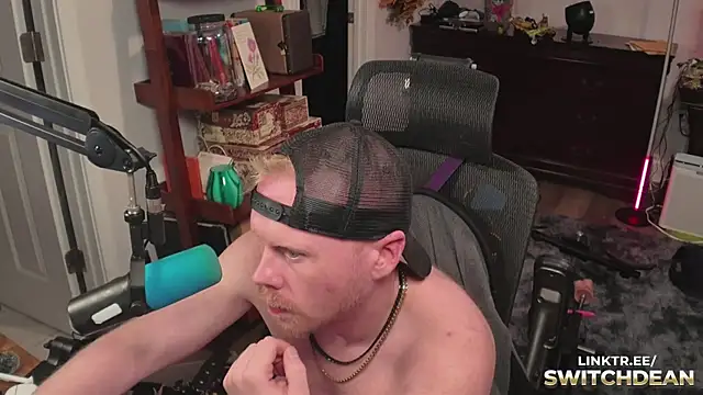 twunkdean online show from December 17, 2025, 2:05 am