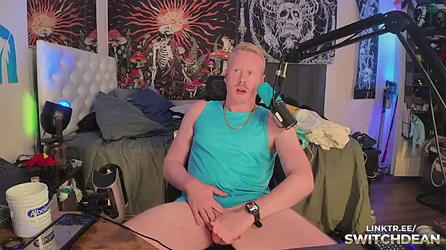 Snapshot of twunkdean chatting on October 26, 2025, 3:07 am twunkdean online show from October 26, 2025, 3:07 am