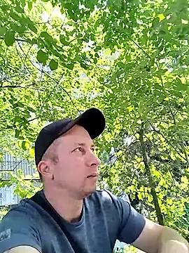 Snapshot of hornny_boy35 chatting on July 14, 2026, 10:54 am hornny boy35 online show from July 14, 2026, 10:54 am