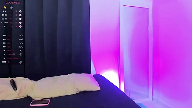 Snapshot of RoseeCarter chatting on December 20, 2025, 12:46 am RoseeCarter online show from December 20, 2025, 12:46 am