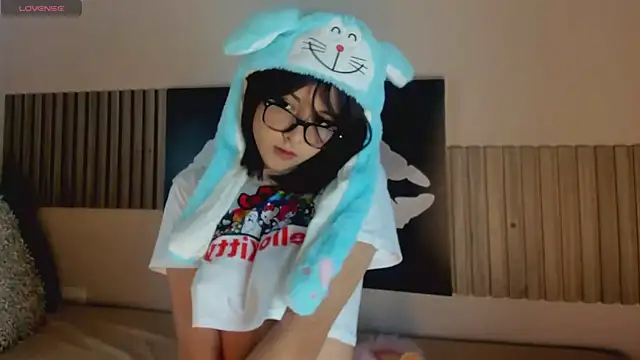 Snapshot of Blue_Sixx chatting on September 19, 2025, 10:25 pm Blue Sixx online show from September 19, 2025, 10:25 pm