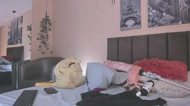 Blue Sixx online show from March 8, 2026, 2:04 am