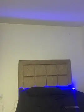 Snapshot of EmilyNoir1 chatting on November 30, 2025, 1:17 am EmilyNoir1 online show from November 30, 2025, 1:17 am